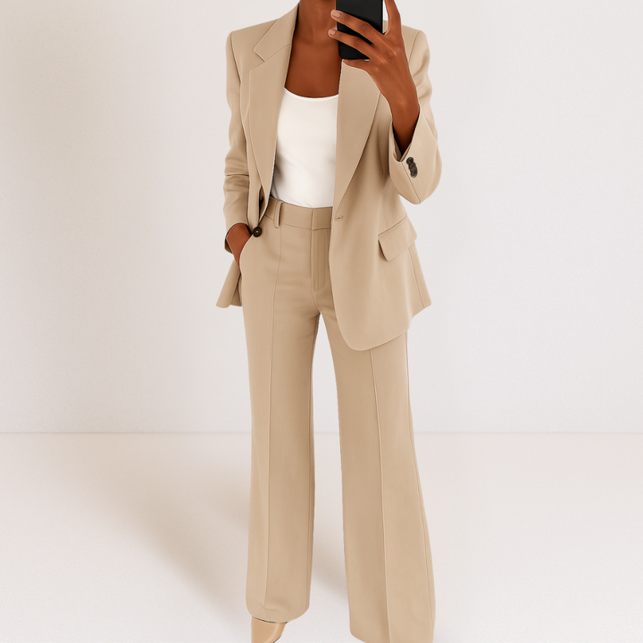 Mélanie - Élégant Costume Polyvalent